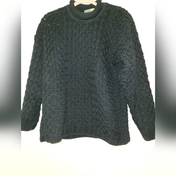 Gaeltarra Authentic Irish Wool Cable Knit Roll Neck Sweater Small oversized fit. Women